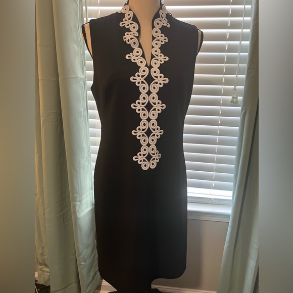 Vince Camuto Dresses & Skirts - Vince Camuto Dress size 8